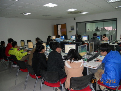 計(jì)算機(jī)系召開學(xué)生赴昆山實(shí)訓(xùn)總結(jié)會(huì) 軟件外包服務(wù)